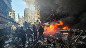 Tactical map showing 100 simultaneous impact points across Lebanon, illustrating the intensity of the Israeli aerial campaign on the day of the ceasefire.