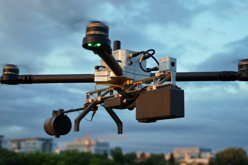 What is an Optical Drone? The “Unjammable” Evolution of FPV Warfare