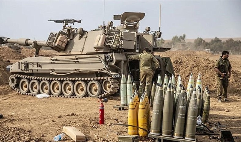 A map of Europe highlighting Slovenia's total arms ban against Israel compared to the partial restrictions in other EU member states.