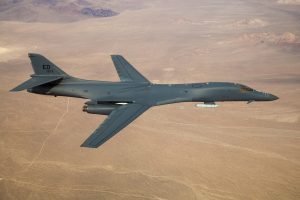 B-1B“枪骑兵”轰炸机