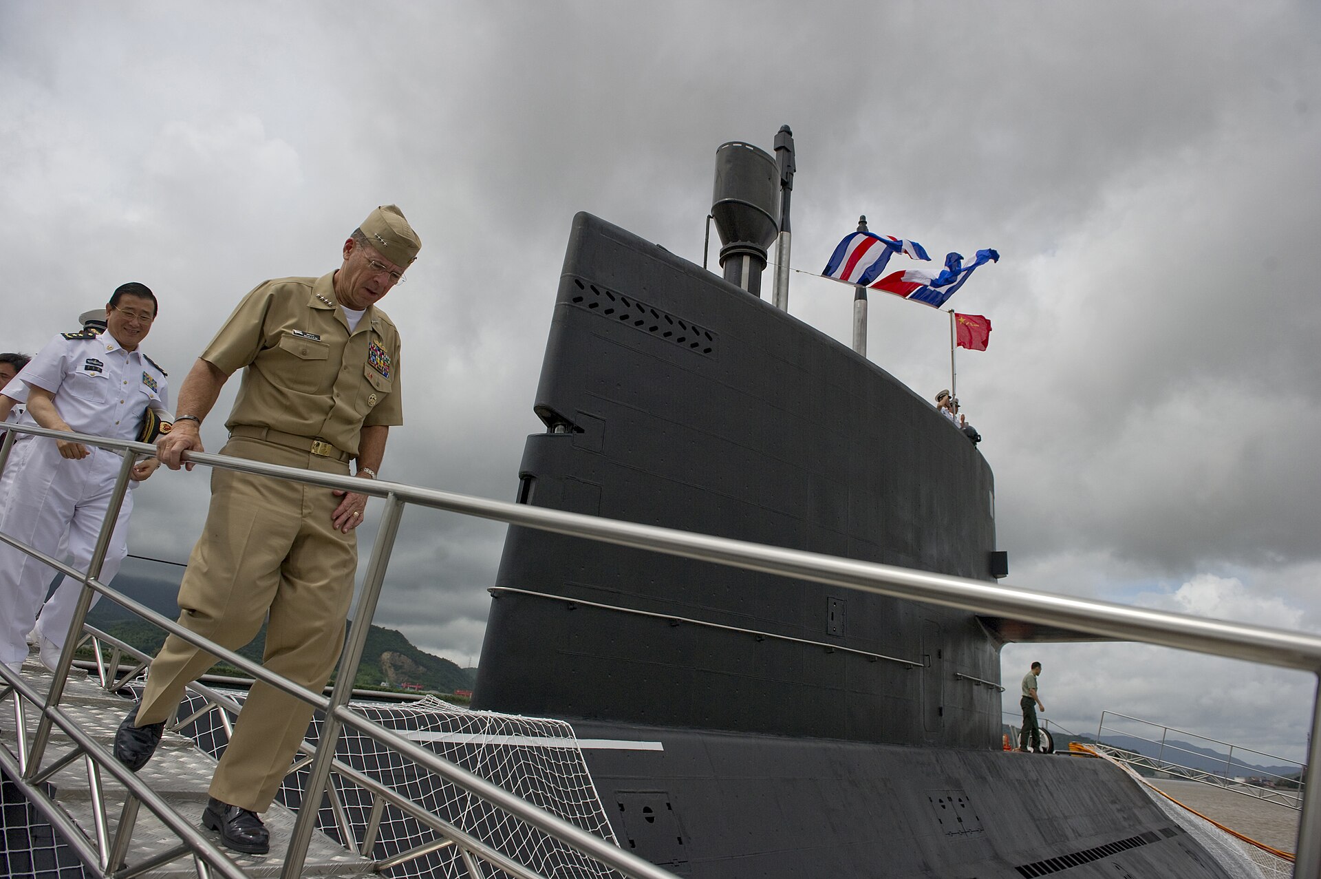 غواصة Type 039 الصينية (فئة يوان)