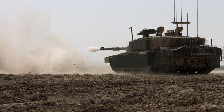 Сколько танков у Великобритании? Challenger 2 и Challenger 3