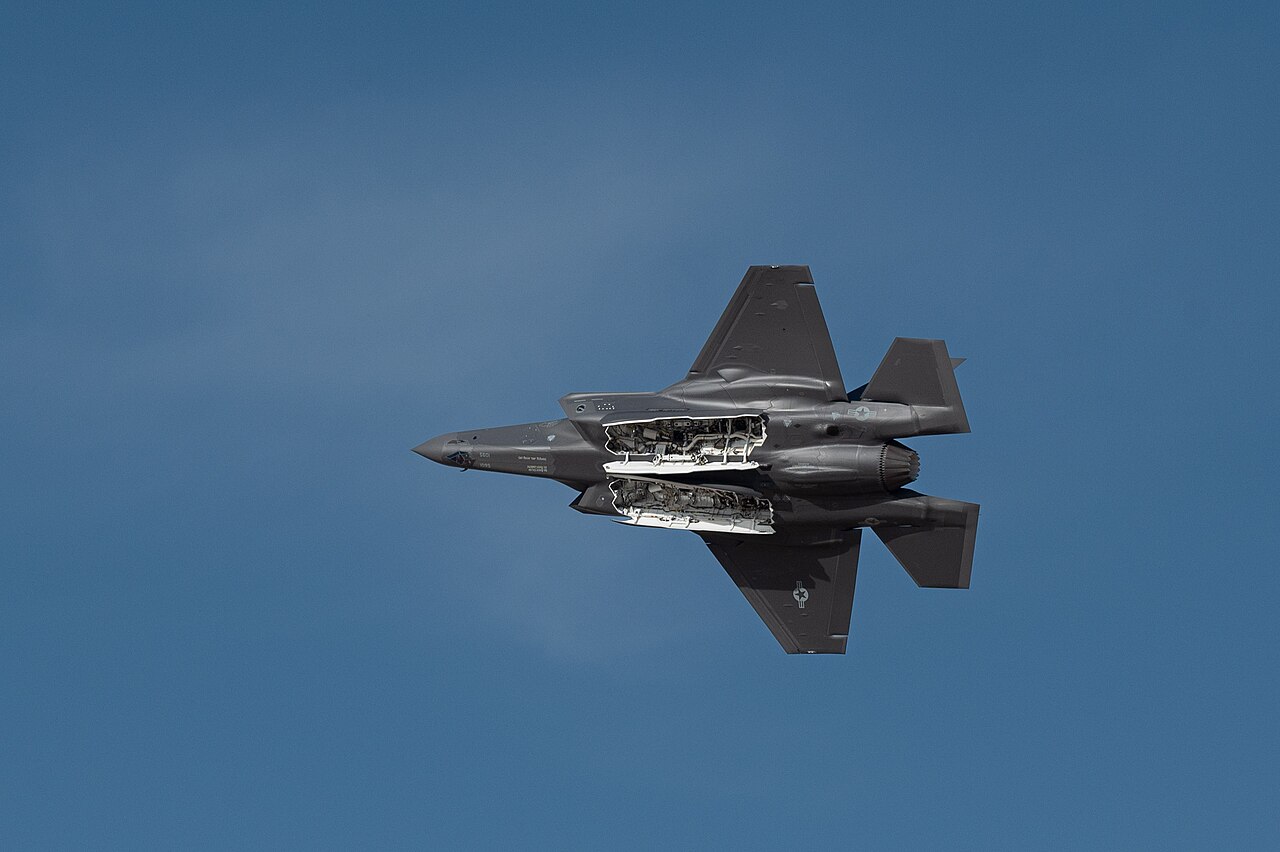 F-35 Lightning II Specs, Variants, Cost and Operators