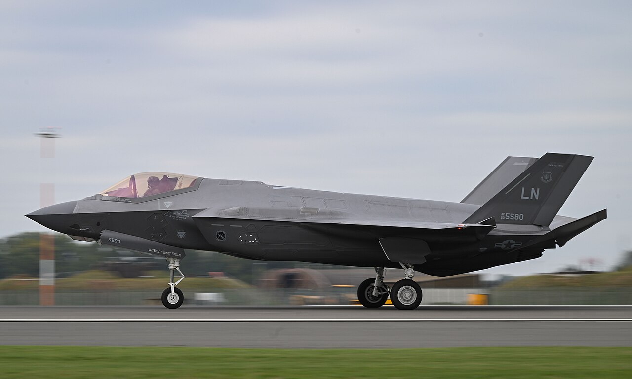 Can the F-35 Carry Nuclear Weapons? The B61-12 Mission