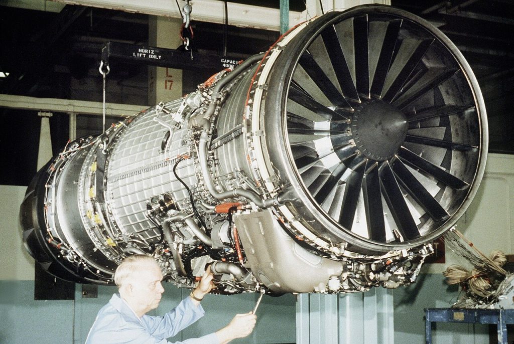 نبذة عن GE Aerospace والمحركات العسكرية والإيرادات