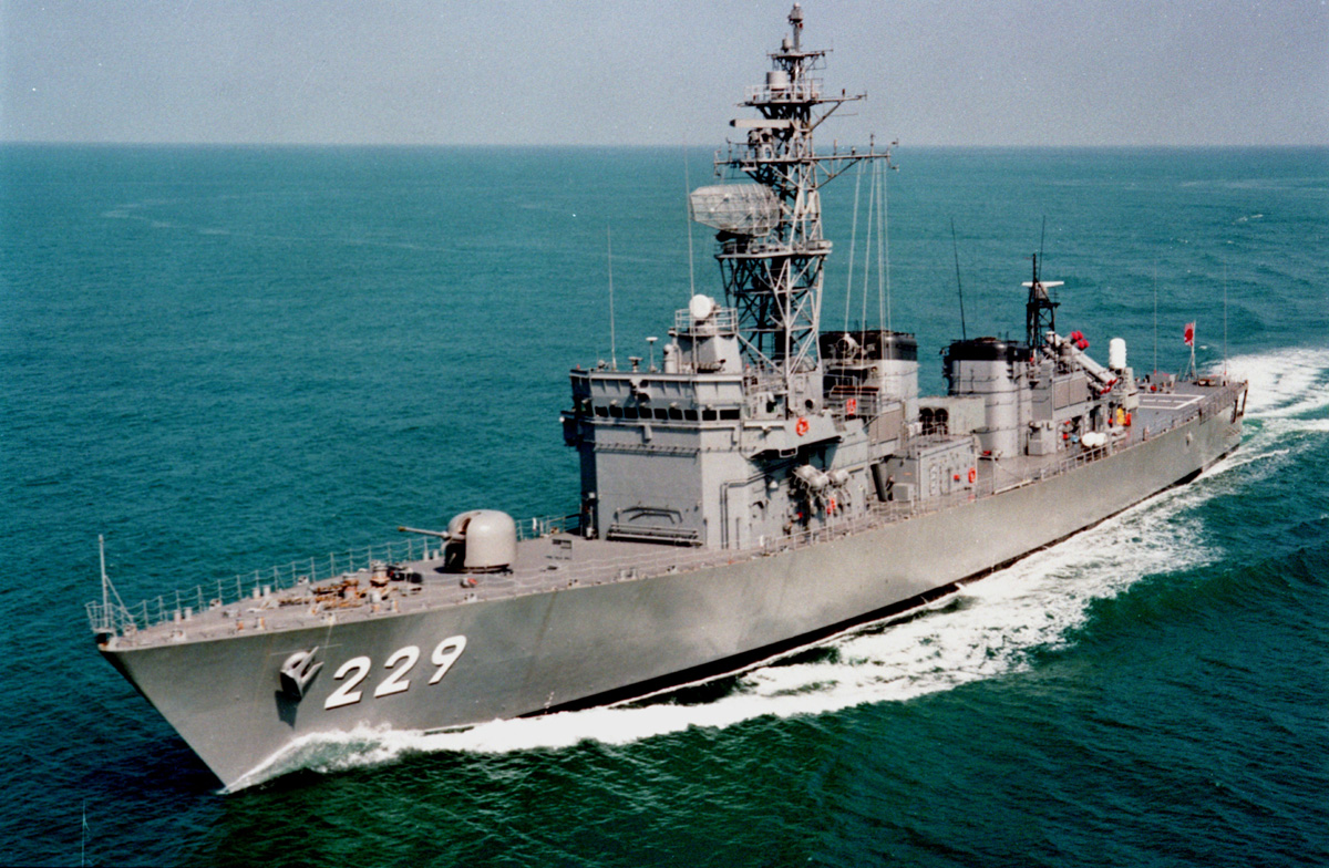 Japan to Transfer Five Abukuma-Class Destroyers to the Philippines