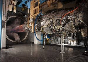 F-35发动机：F135的推力、升级与问题
