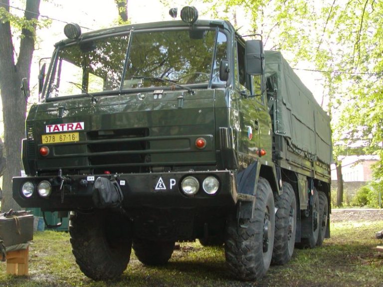 Tatra Trucks — чешское хребтовое шасси под колесными гаубицами Европы