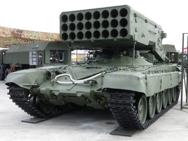 TOS-1A Ağır Alev Püskürtücü Sistemi Özellikleri, Menzili ve Kullanıcıları